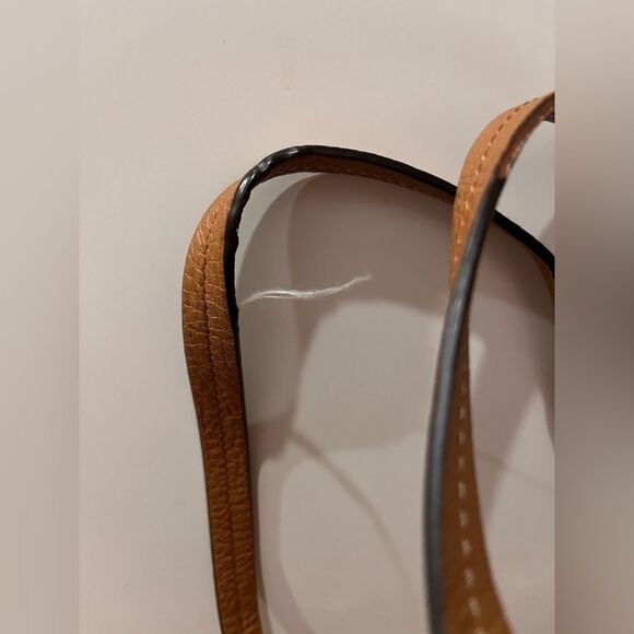 Michael Kors Large East West MAE Tote in Acorn - Picture 9 of 12